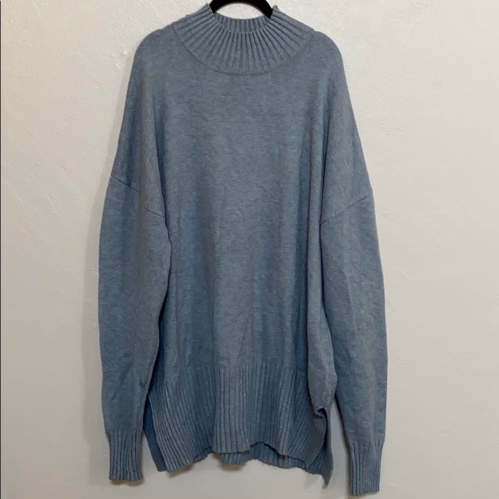 Comfy and cozy gray turtleneck sweater